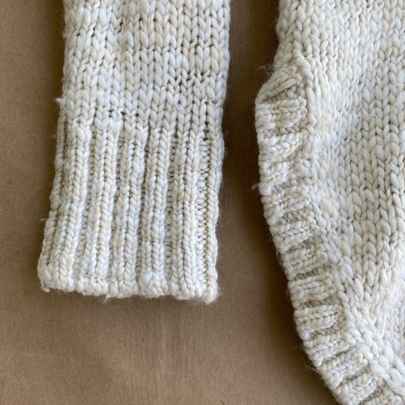 Treasure & Bond Cream Colored Turtleneck Sweater - Picture 4 of 13